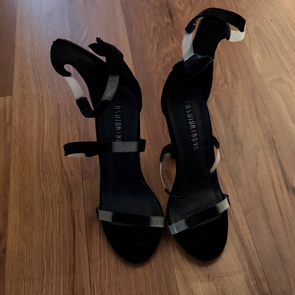 Fashion Nova Black and Silver Strappy Heels